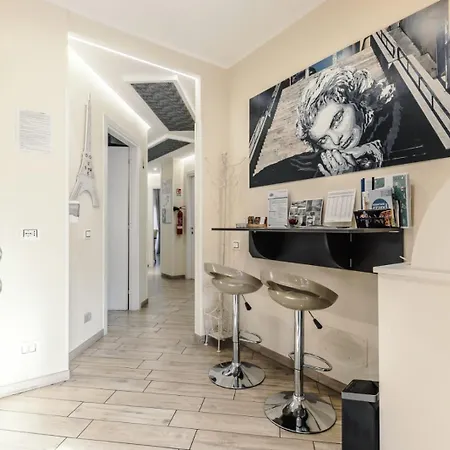 4 Rent Di Cicchinelli Lorella 3* Albano Laziale