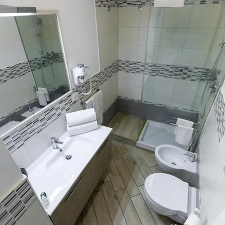 Nocleg ze śniadaniem 4 Rent Di Cicchinelli Lorella 3*