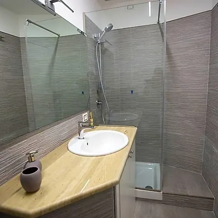 4 Rent Di Cicchinelli Lorella Bed & Breakfast Albano Laziale