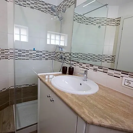 4 Rent Di Cicchinelli Lorella 3*