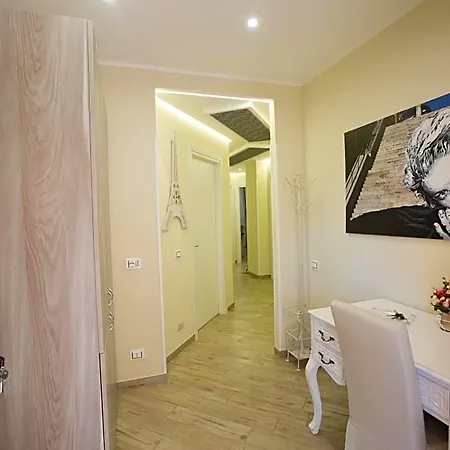 4 Rent Di Cicchinelli Lorella Nocleg ze śniadaniem Albano Laziale