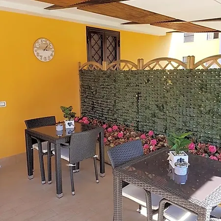 4 Rent Di Cicchinelli Lorella Nocleg ze śniadaniem Albano Laziale