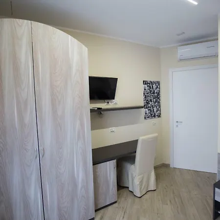 4 Rent Nocleg ze śniadaniem Albano Laziale